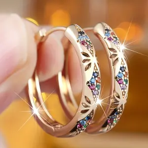 A pair of women's classic, luxurious, fashionable, elegant and versatile exquisite jewelry inlaid with cubiczirconia, suitable for parties, weddings and daily wear.